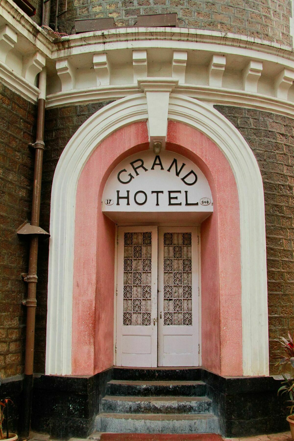 Grand Hotel Mumbai - Ballard Estate, Fort Exterior photo